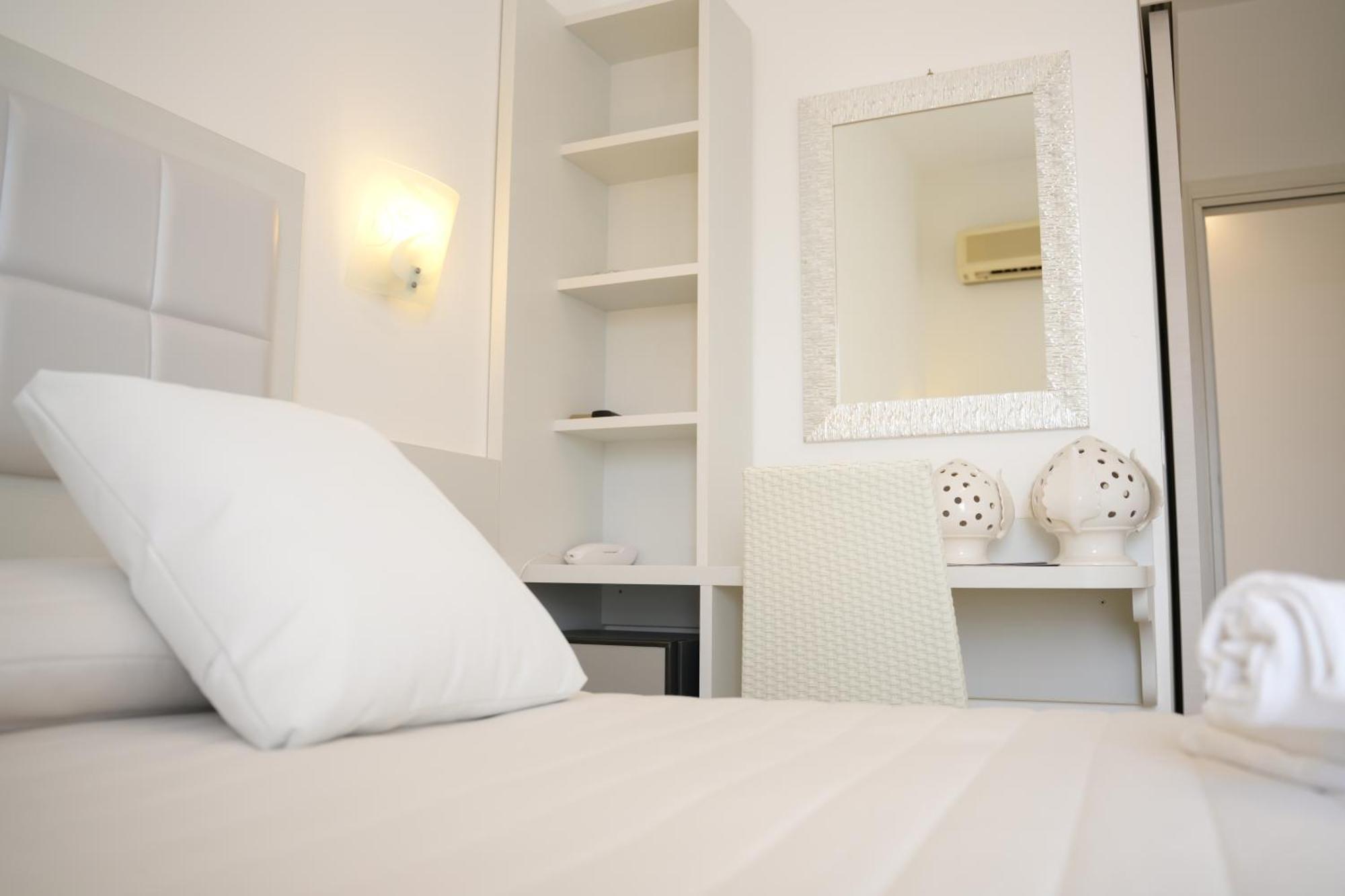Hotel Sirena - Servizio Spiaggia Inclusive Peschici Extérieur photo